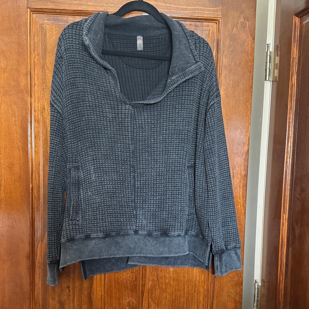 Mono B Textured Black Pullover